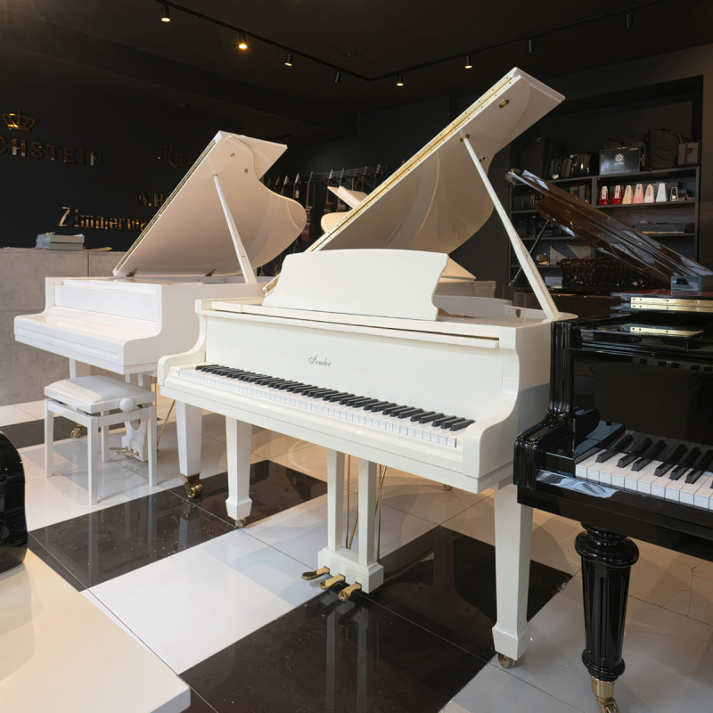 Рояль Irmler GP 142 Studio (BU) белый, полированный