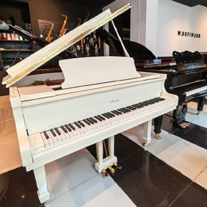 Рояль Irmler GP 142 Studio (BU) белый, полированный