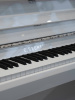 Пианино C. Bechstein Millenium 116 (BU) белое, полированное, отделка хром, цифровая система Vario Пианино C. Bechstein Millenium 116 (BU) белое, полированное, отделка хром, цифровая система Vario
