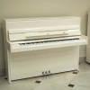 Пианино Bechstein Modern B 112 (BU) белое, полированное, отделка хром Пианино Bechstein Modern B 112 (BU) белое, полированное, отделка хром
