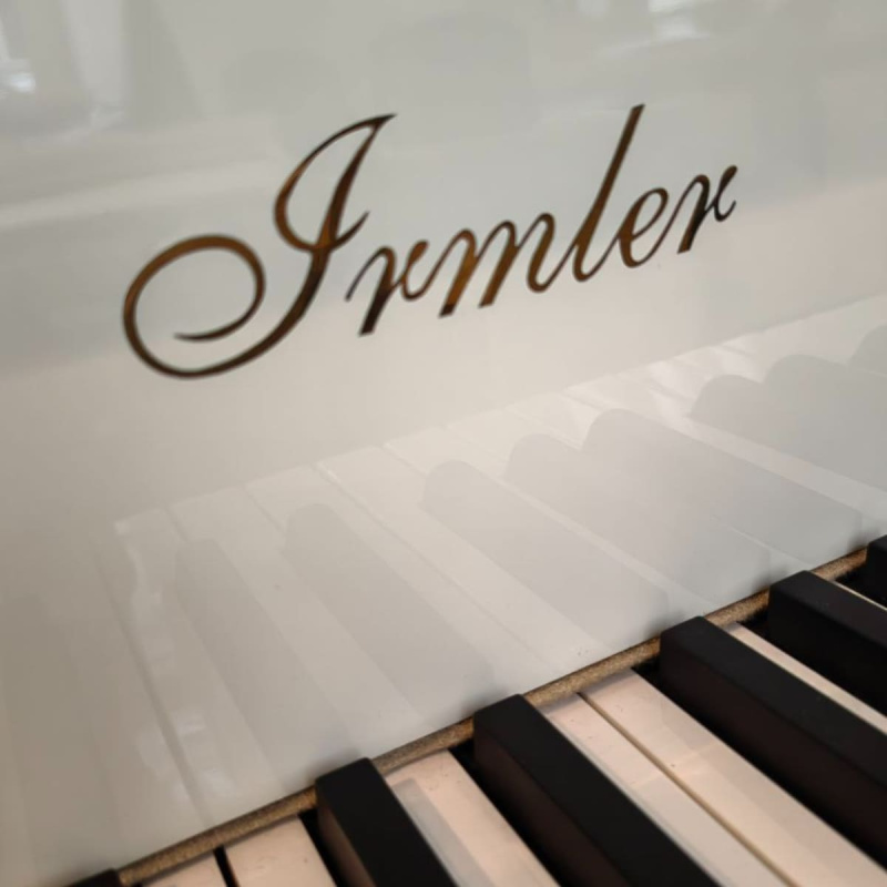 Рояль Irmler GP 142 Studio (BU) белый, полированный