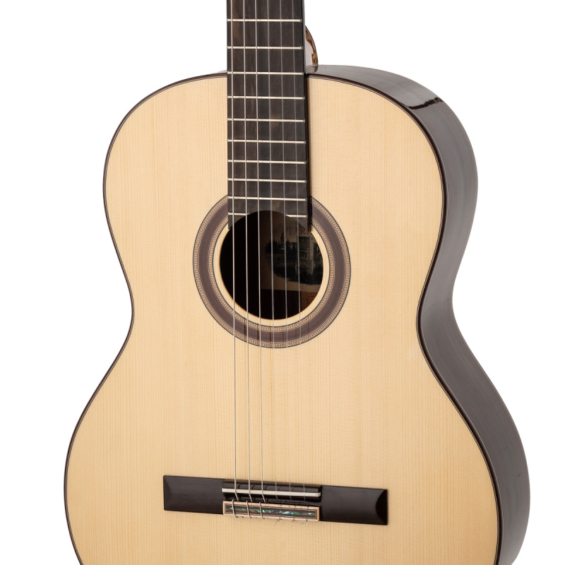 Гитара классическая Tarrega T28 Spruce+Indian Rosewood 4/4