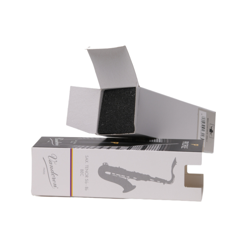 Мундштук для тенор саксофона Vandoren Profile TP4 эбонитовый