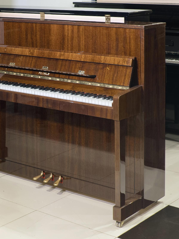 Пианино Petrof Middle P 118 M1 (BU) орех, полированное